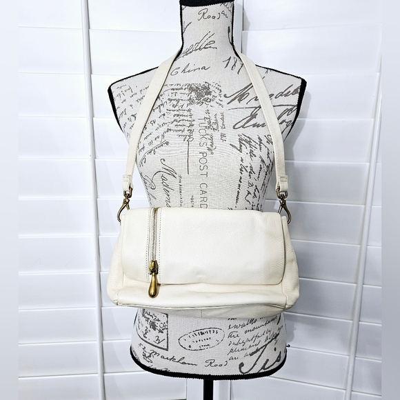 HOBO CLASSIC SHOULDER BAG/PURSE - Picture 2 of 16